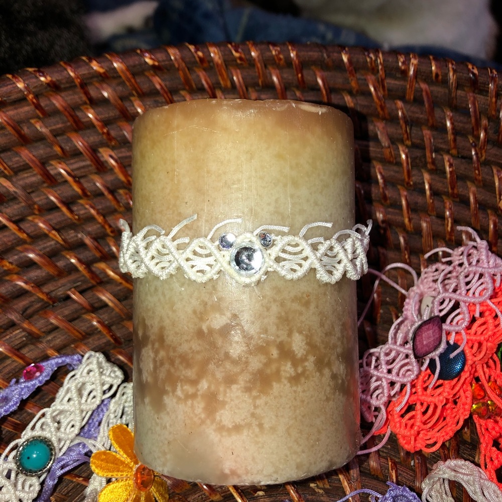 Candle decor lace wreath adjustable crystal NEW